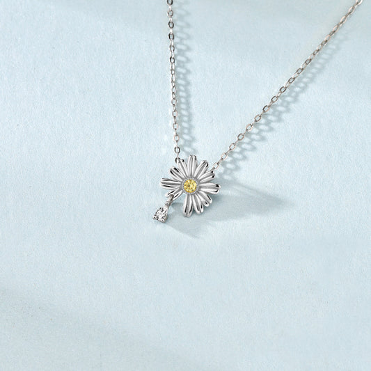 Morning Dew Blossom Necklace