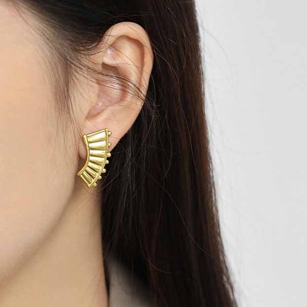 "Kipas Perak" Stud Earrings