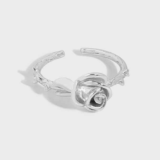 Rose de Minuit Ring