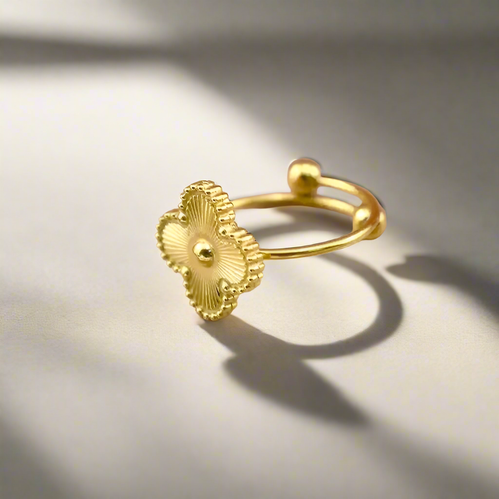 Eternal Flower Ring