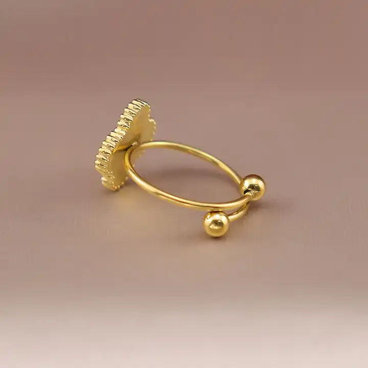 Eternal Flower Ring